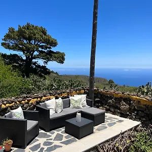Escape To The Country - Casa De Lorenzo, El Hierro , San Andrés España